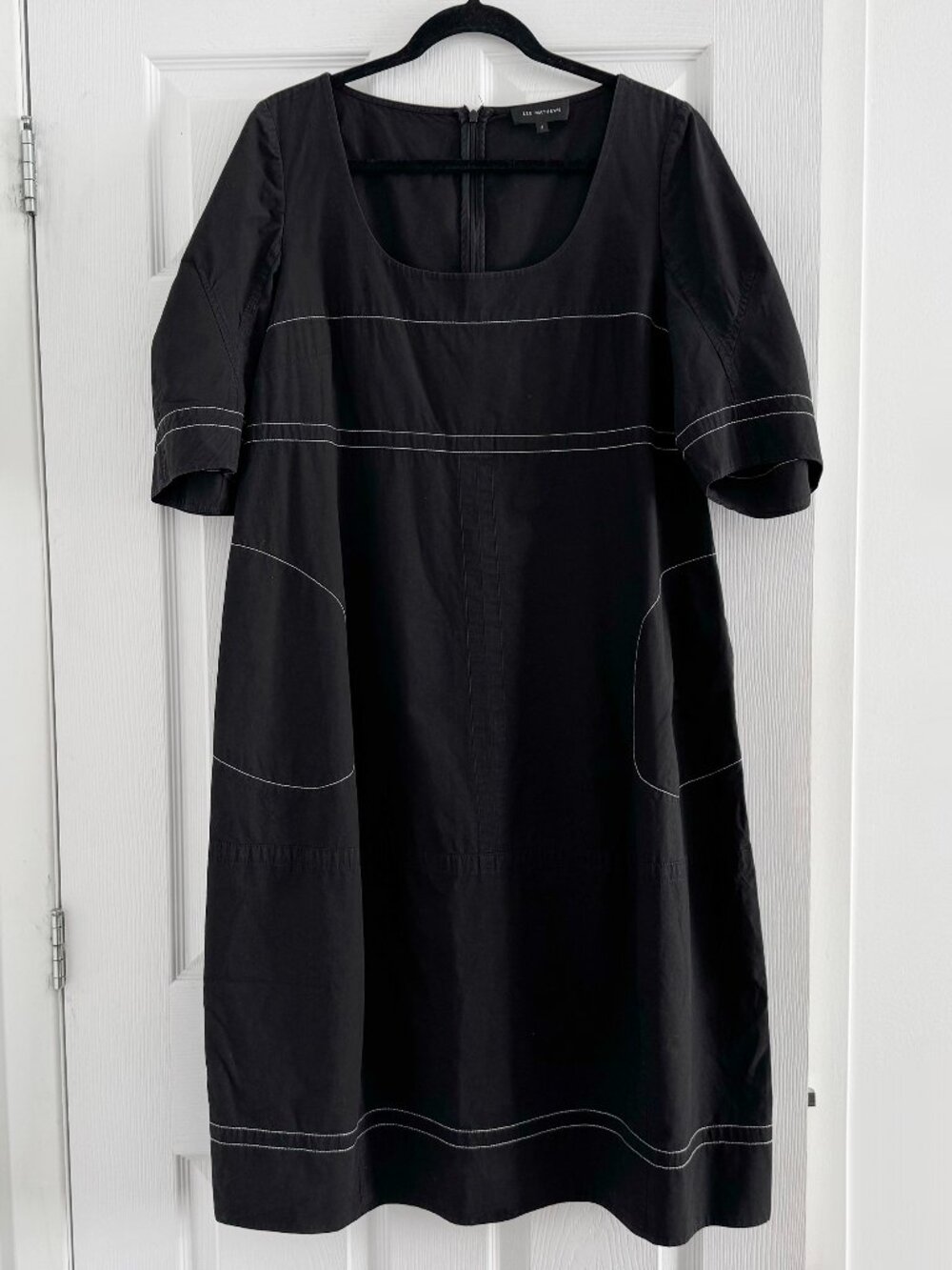 Lee Mathews Scoop Neck Cotton Dress in Black, size "4". Fits about like a US 8